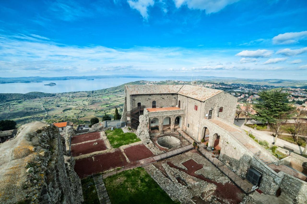 Alloggio Turistico Centro Storico Malatesta Montefiascone Exteriör bild