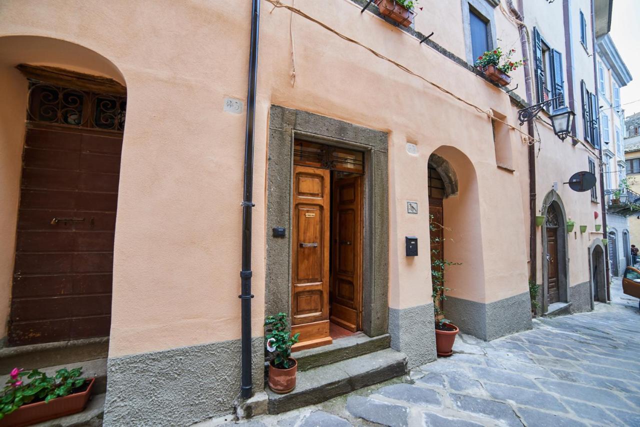 Alloggio Turistico Centro Storico Malatesta Montefiascone Exteriör bild